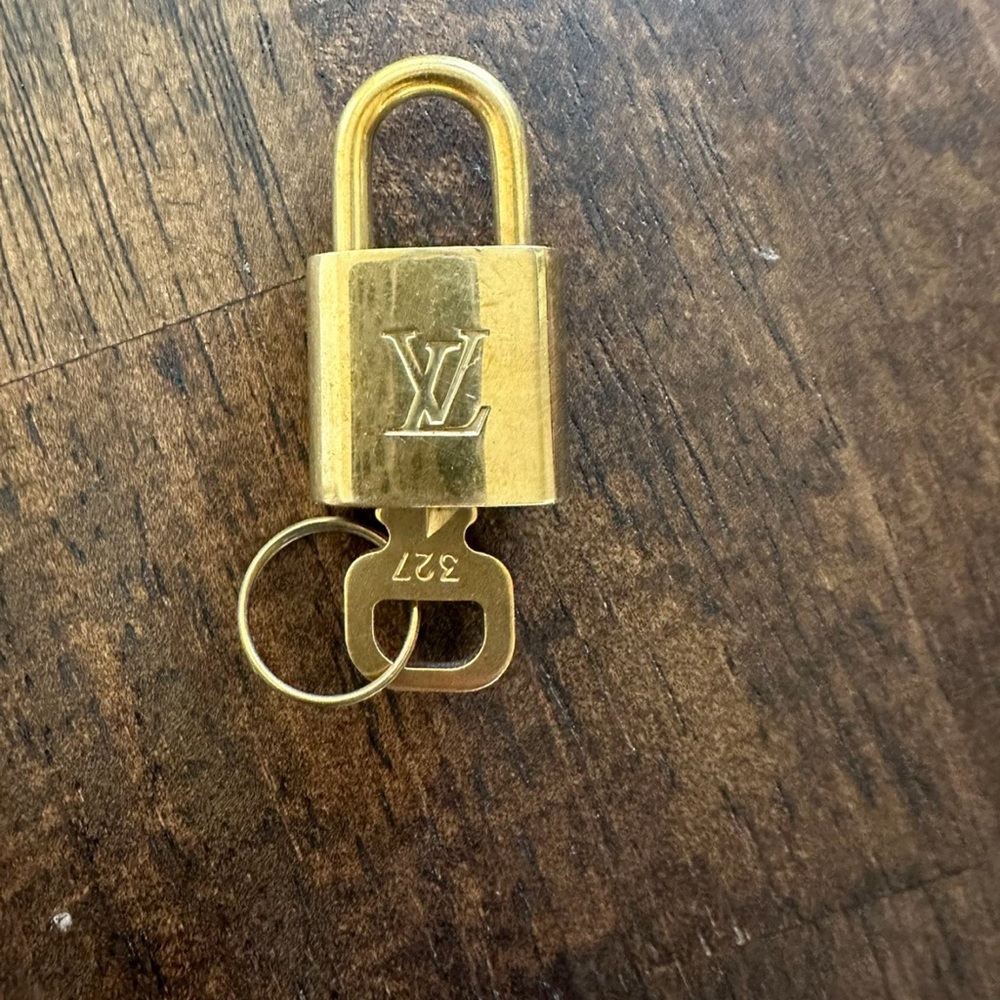 Louis Vuitton Luxurious Gold Padlock and Key